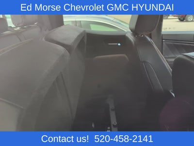 2023 GMC Canyon 4WD AT4