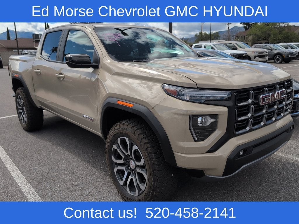 2023 GMC Canyon 4WD AT4