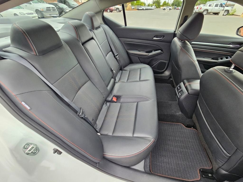2023 Nissan Altima SR FWD