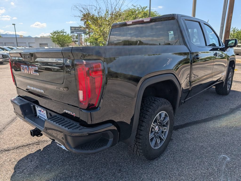 2025 GMC Sierra 1500 AT4