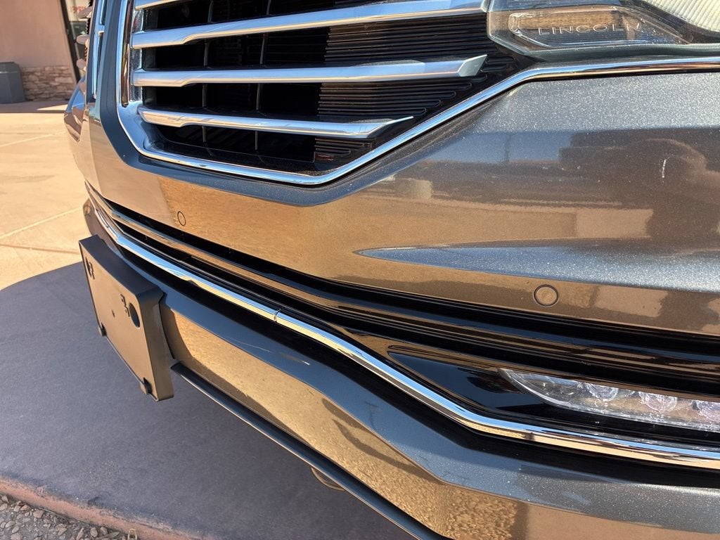 2015 Lincoln Navigator Base