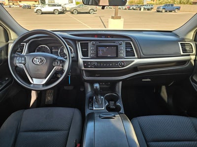 2018 Toyota Highlander LE
