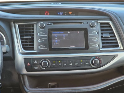 2018 Toyota Highlander LE