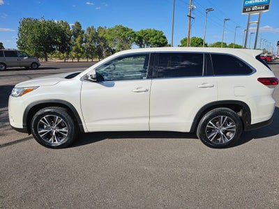 2018 Toyota Highlander LE