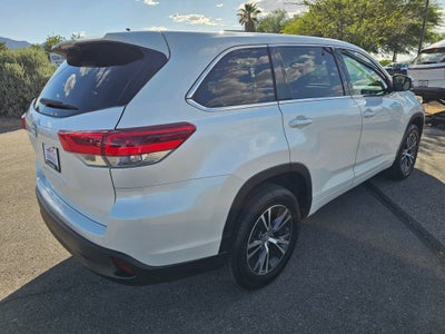 2018 Toyota Highlander LE