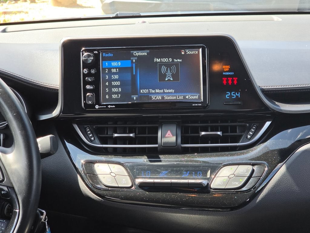 2018 Toyota C-HR XLE